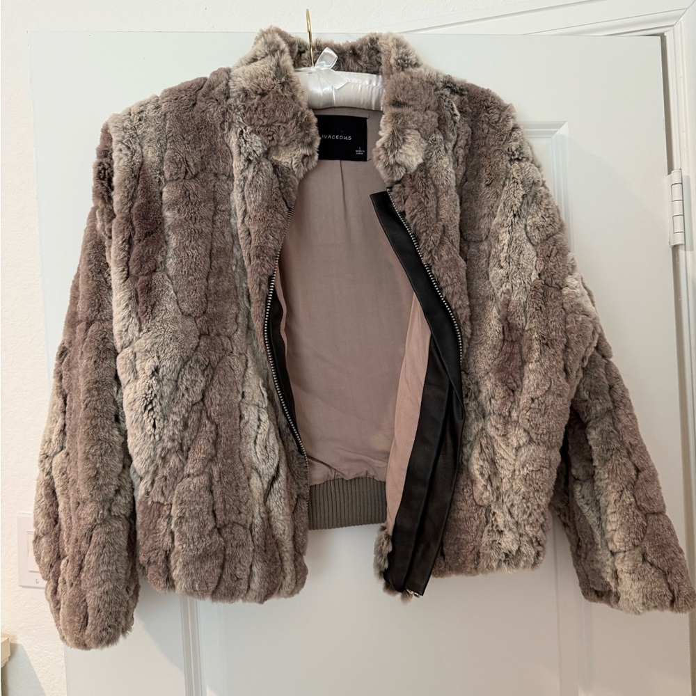 Olivacious Faux Fur Cropped Bomber Jacket - Size Large